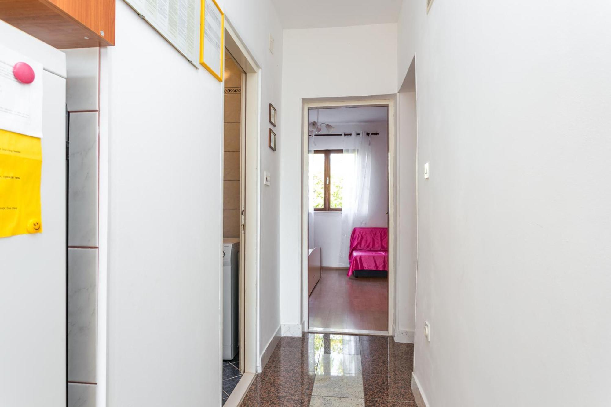 Apartments By The Sea Seget Vranjica, Trogir - 1038 Екстериор снимка